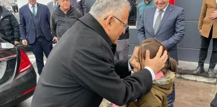 BAŞKAN BÜYÜKKILIÇ’TAN KANKA’YA VE ERÜ DİŞ HEKİMLİĞİ’NE ZİYARET