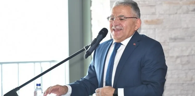 TARİHİ GÜNDE KONUŞAN BÜYÜKKILIÇ: “YİĞİT DÜŞTÜĞÜ YERDEN KALKAR”