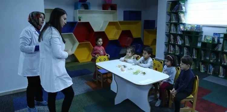 BÜYÜKŞEHİR ERKİLET KÜTÜPHANESİ, GENÇLERİN VE ÇOCUKLARIN İLGİ ODAĞI OLDU