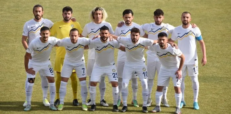 Talasgücü Belediyespor ilk yarıyı ikinci sırada tamamladı