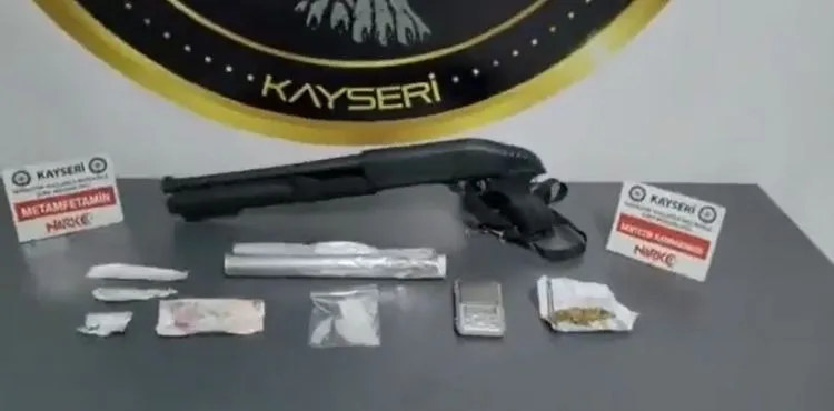 Uyuşturucu madde operasyonunda 12 gözaltı