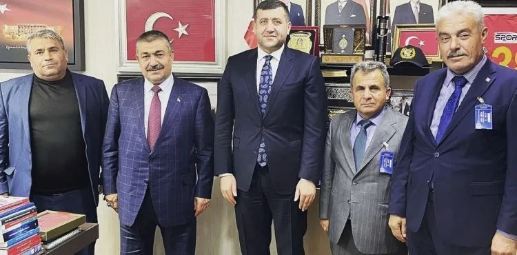 Baki Ersoy, Kocasinan Mahallesinde yaşanan su sorununu DSİ’ye iletti