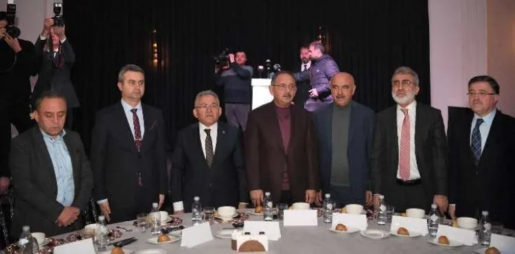 Başkan Büyükkılıç, Özhaseki İle Birlikte “Arabaşı” Programında Yozgatlılarla Buluştu