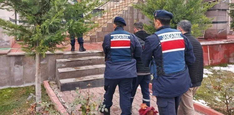 Çalınan malzemeler mezatta ele geçirildi: 2 şüpheli yakalandı