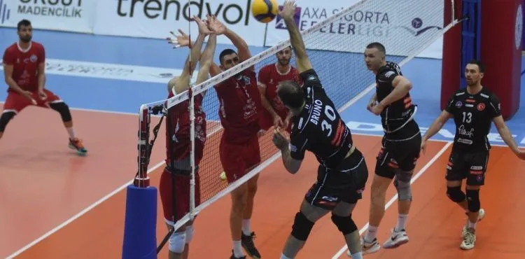 Develi Belediyespor –Halkbank: 0-3