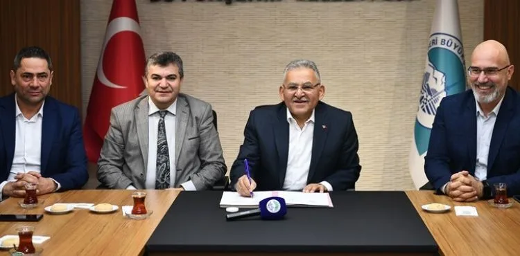 BÜYÜKŞEHİR İLE ERCİYES ANADOLU HOLDİNG ARASINDA İŞ BİRLİĞİ PROTOKOLÜ