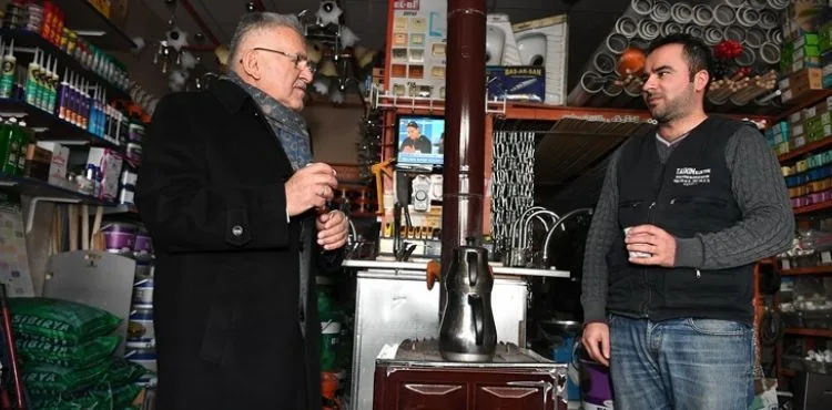 BAŞKAN BÜYÜKKILIÇ’TAN MİTHATPAŞA VE YEŞİL MAHALLE’DE ESNAF ZİYARETİ