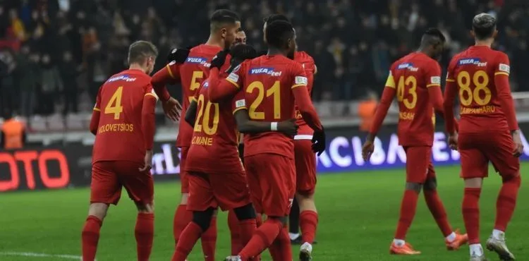 Kayserispor’a 4 golle 3 puan