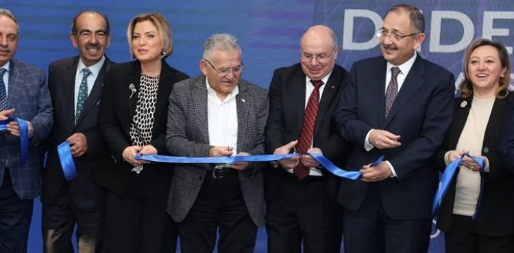 BÜYÜKKILIÇ, DEDEMAN OTEL’İN AÇILIŞINA KATILDI
