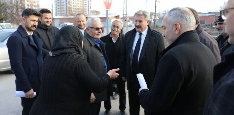 1000 DAİRELİK KAZIM KARABEKİR KENTSEL DÖNÜŞÜM PROJESİ İÇİN YIKIMLAR BAŞLADI