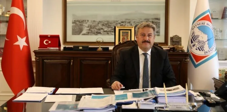 MELİKGAZİ’DE İŞÇİLERİN İKRAMİYELERİ ÖDENDİ