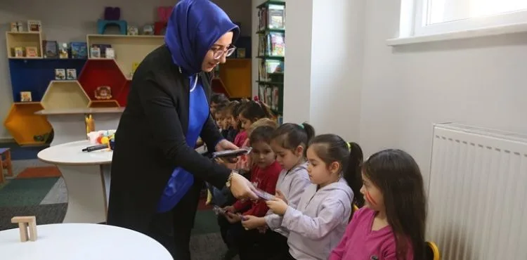 BÜYÜKŞEHİR’İN YENİ KÜTÜPHANESİNDE MİNİKLER İÇİN SURVİVOR PARKURU