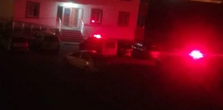 Komşular arasında bıçaklı kavga: 1 yaralı