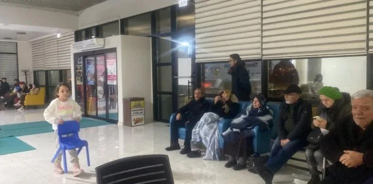 BÜYÜKŞEHİR, TÜM SALONLARI VE TESİSLERİ VATANDAŞLAR İÇİN AÇTI