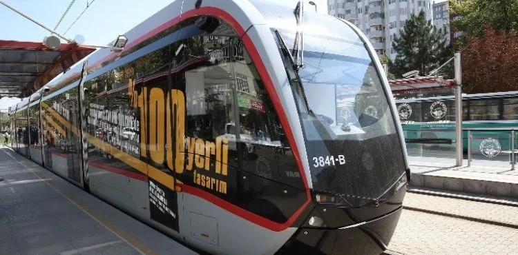 BAŞKAN BÜYÜKKILIÇ: “TRAMVAY SEFERLERİ ÜCRETSİZ”