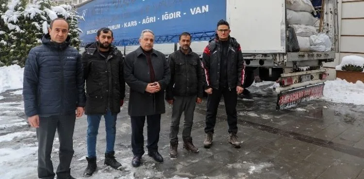BİR SES BİR NEFES, GÖNLÜNÜ KATTI HERKES