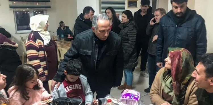 BAŞKAN YALÇIN MEKİK DOKUYOR