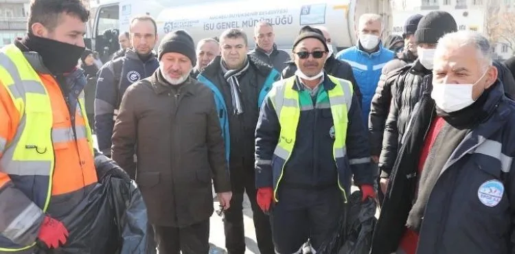 BAŞKAN ÇOLAKBAYRAKDAR; “TÜRKİYE OLARAK, TÜM YARALARI HEP BİRLİKTE SARACAĞIZ”