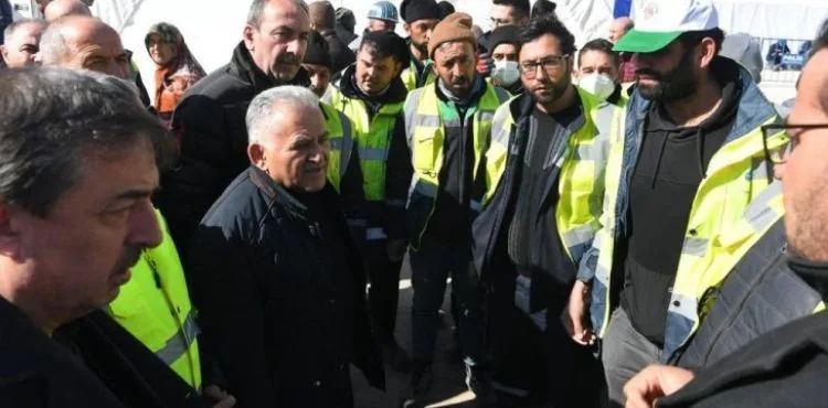 BAŞKAN BÜYÜKKILIÇ, DEPREM BÖLGESİ KAHRAMANMARAŞ’TA