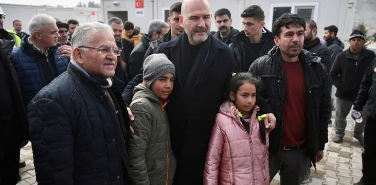 KAYSERİ BÜYÜKŞEHİR, KAHRAMANMARAŞ’A İLK KONTEYNER KENTİ KURDU