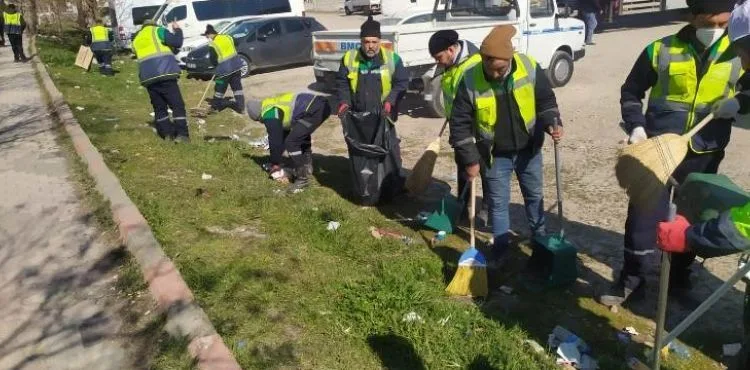 KAYSERİ BÜYÜKŞEHİR, DEPREM BÖLGESİNDE HİJYENE ÖNEM VERİYOR