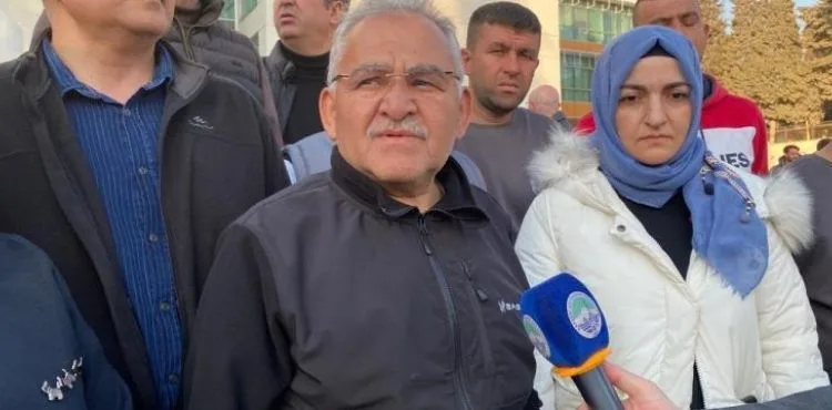 BAŞKAN BÜYÜKKILIÇ’A KAHRAMANMARAŞ DEPREM BÖLGESİNDEN TEŞEKKÜR VE DUA