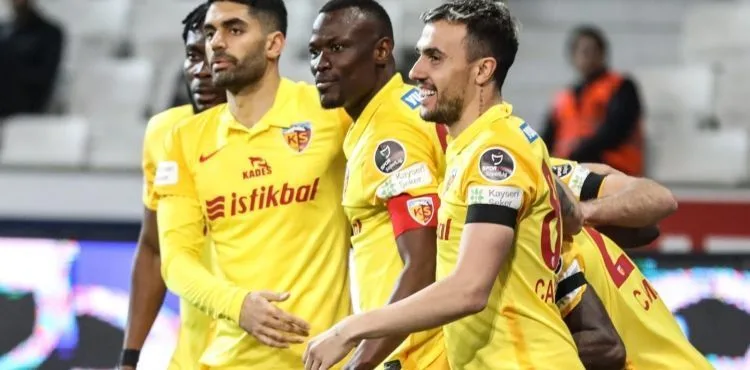 Kayserispor deplasmanda Giresunspor’u 2-1 mağlup etti