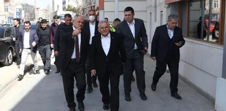 BÜYÜKKILIÇ’TAN YAHYALI’DA YATIRIM DEĞERLENDİRME TOPLANTISI