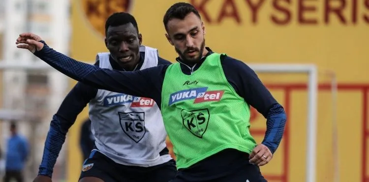 Kayserispor’da Fenerbahçe maçı hazırlıkları sürüyor