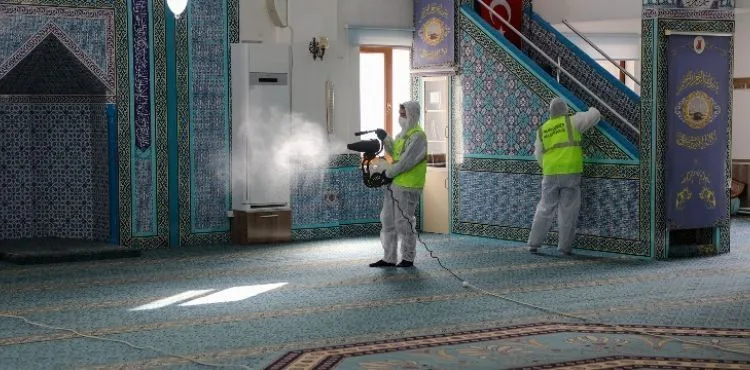 TALAS’IN CAMİLERİNDE ÖZEL TEMİZLİK