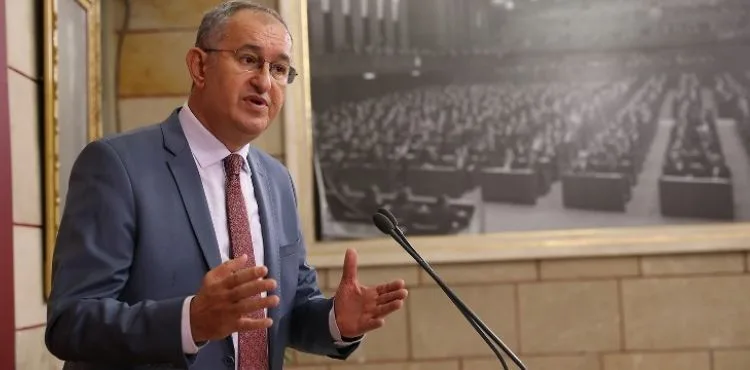 Kerem Kınık’ı istifaya, Kızılay’ı şeffaflığa davet ediyorum