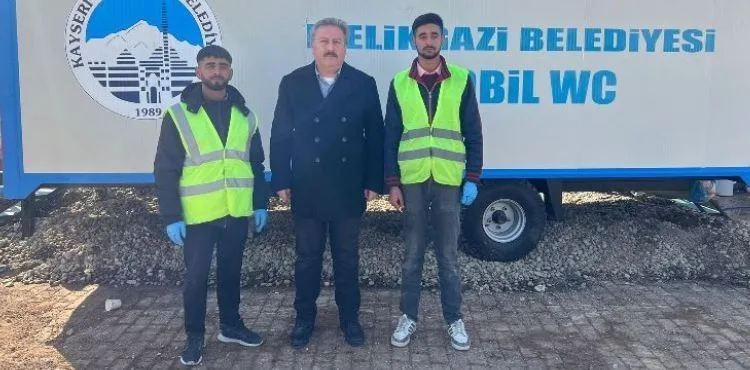 Başkan. Dr. Palancıoğlu: “TÜM İMKANLARIMIZLA DEPREM BÖLGESİNDEYİZ, ANCAK MELİKGAZİ’DE YATIRIM VE HİZMETLERİMİZ DE DEVAM EDİYOR”