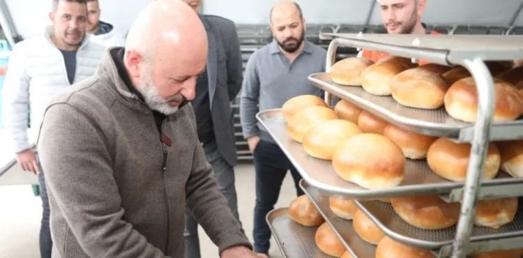 BAŞKAN ÇOLAKBAYRAKDAR, ‘KARDEŞ BELEDİYE’ TÜRKOĞLU’NDA GÖNÜLLERE DOKUNUYOR