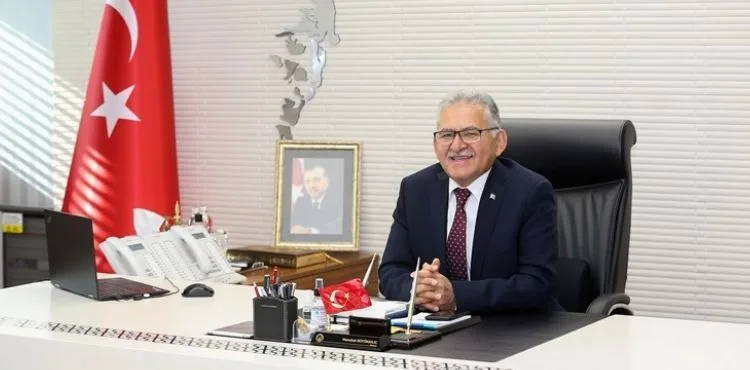 BAŞKAN BÜYÜKKILIÇ: “KADIN ANNEDİR, KADIN EŞTİR, KADIN ŞEFKATTİR, KADIN GÜÇTÜR”