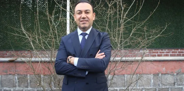 İYİ Partili Tahir Keskinkılıç, “Siyasetteki tecrübe insanlara onur kazandırır”