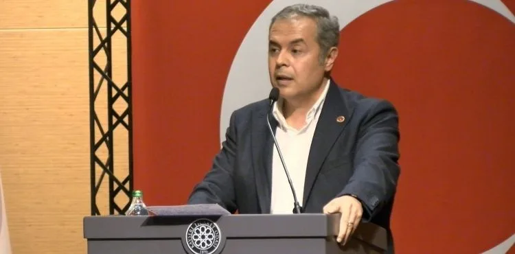 CHP’li Özgür Özer, “50 yaş üstü bütün binalar acilen dönüştürülmeli”