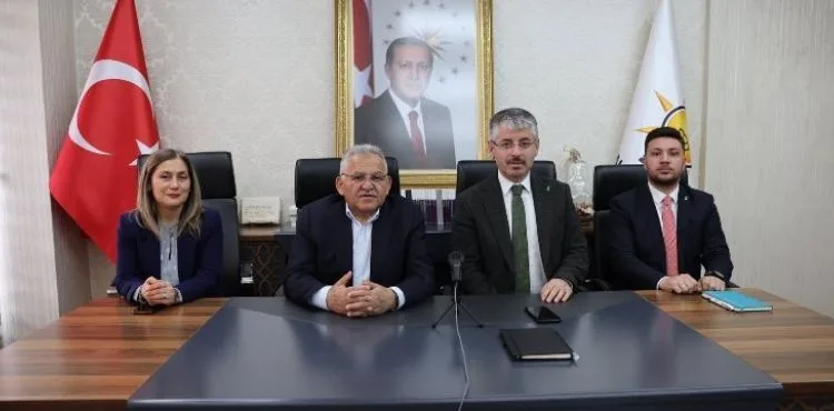 BAŞKAN BÜYÜKKILIÇ, AK PARTİ GENİŞLETİLMİŞ İL BAŞKANLARI TOPLANTISI’NA VİDEO KONFERANS İLE KATILDI