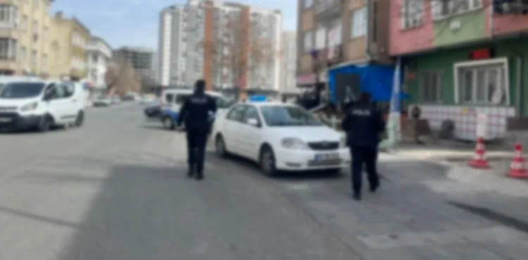 81 yaşındaki kadın evde ölü bulundu