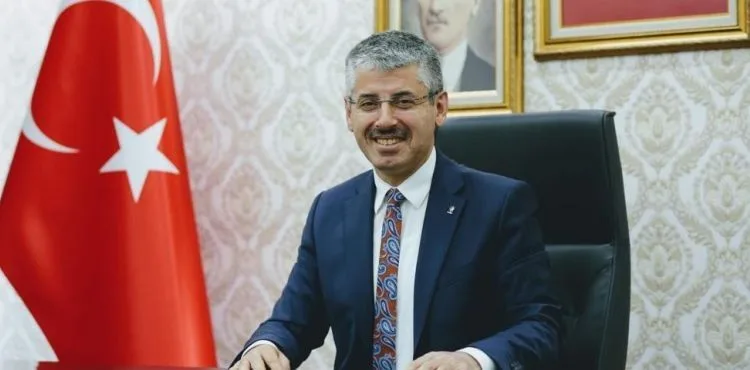 AK PARTİ'DE BAŞVURULAR BAŞLADI
