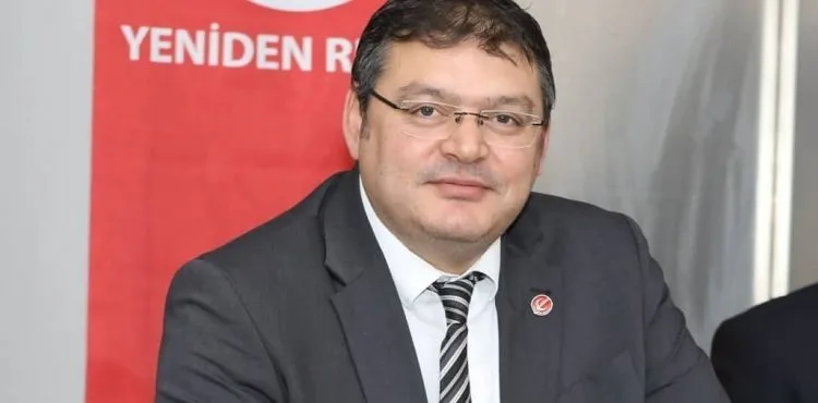 YRP İl Başkanı Önder Narin milletvekilliği aday adaylığı için istifa etti