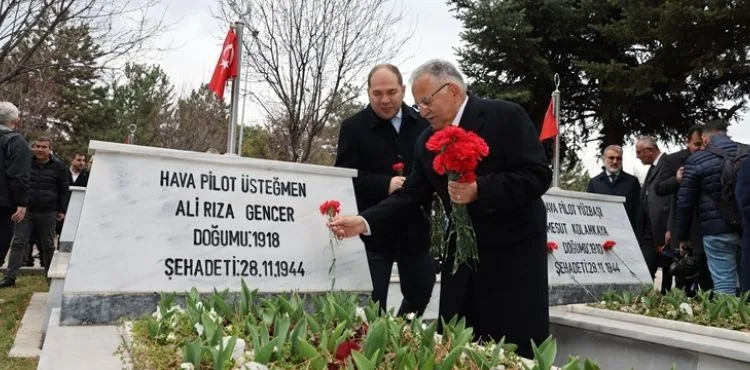 BÜYÜKKILIÇ, ÇANAKKALE ZAFERİ’NİN 108. YIL DÖNÜMÜ ANMA PROGRAMINA KATILDI
