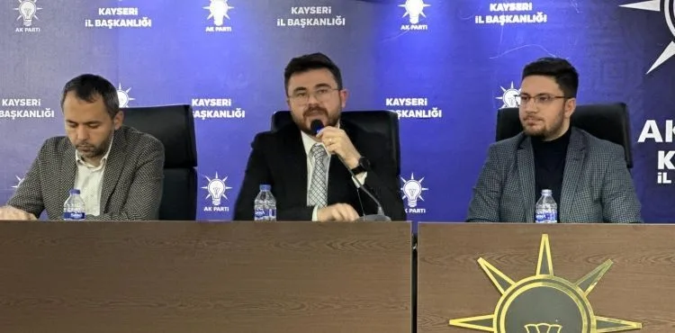 Hüseyin Okandan Gençlik Kolları teşkilatıyla bir araya geldi