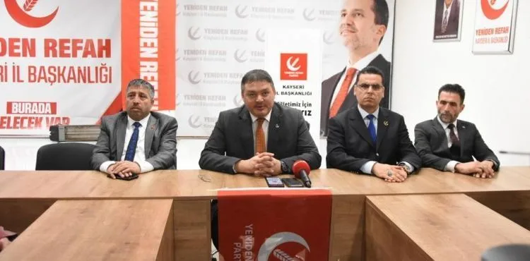 Yeniden Refah Partisi adayları basın açıklaması yaptı