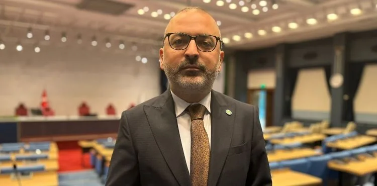 İYİ Partili Erhan Özhan, “Sanayi yatırımlarının kırsalda yoğunlaşması gerekiyor"