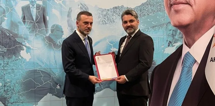 AK PARTİ KAYSERİ İL TEŞKİLATINDA BAYRAK DEĞİŞİMİ