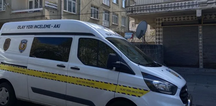 50 yaşındaki kişi evinde ölü bulundu