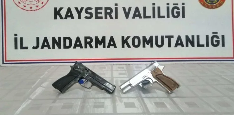 Uyuşturucu ve silah ticareti operasyonu: 1 gözaltı