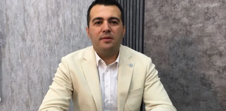 SON DAKİKA… İYİ Partili Özvarinli, AK Parti’ye geçti