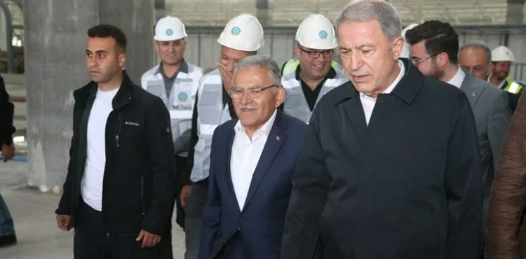 BAKAN AKAR, VALİ ÇİÇEK VE BAŞKAN BÜYÜKKLIÇ’TAN "YENİ HAVALİMANI" İNCELEMESİ