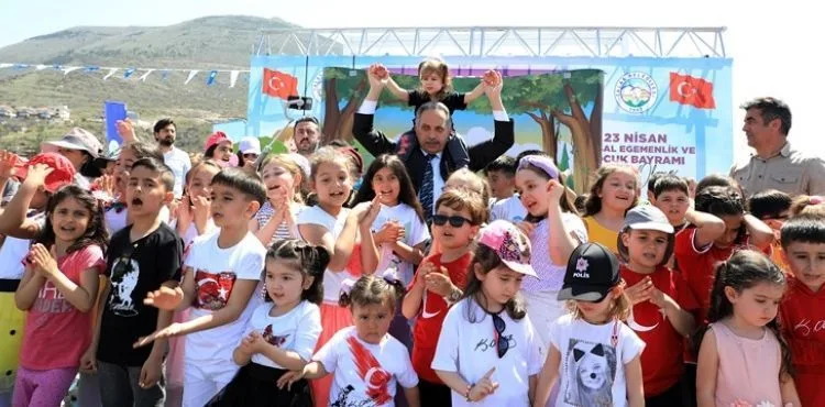 BAŞKAN YALÇIN’IN 23 NİSAN MESAJI